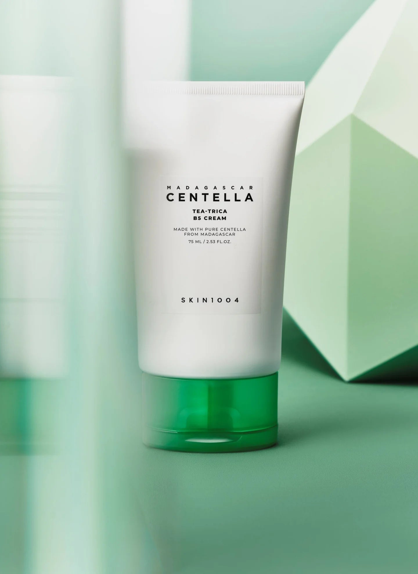 Skin1004 Madagascar Centella Tea Trica B5 Cream 75Ml