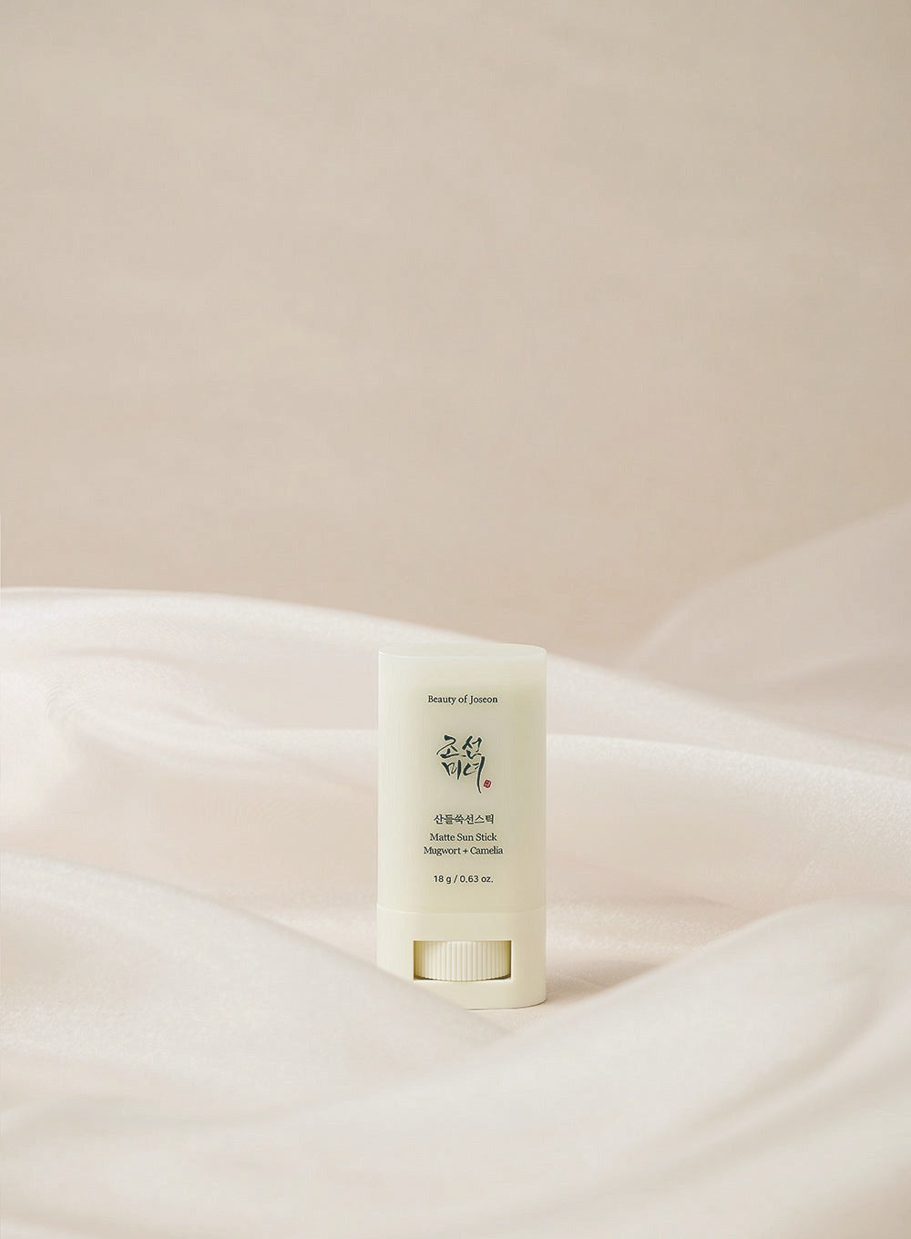 Matte Sun Stick Mugwort + Camelia